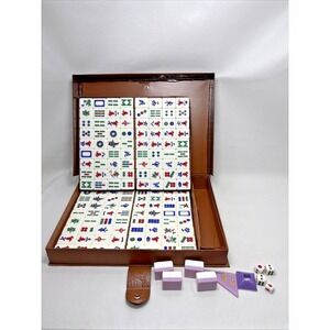 Vintage Mahjong Game Set 144 + 4 Large Tiles Brown Vinyl Crocodile Carrying Case